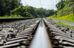 Woman jumps in front of train with 3 daughters, 2 dead